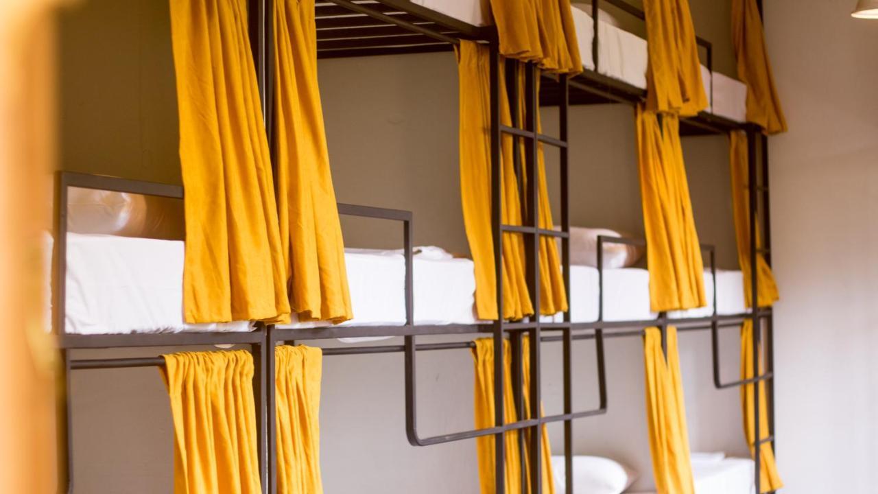 Karma Hostel มาร์ทวิลิ ภายนอก รูปภาพ